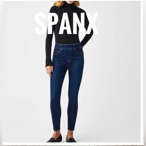 AS-IS Spank Petite Black Ankle Length Skinny Jeans size M